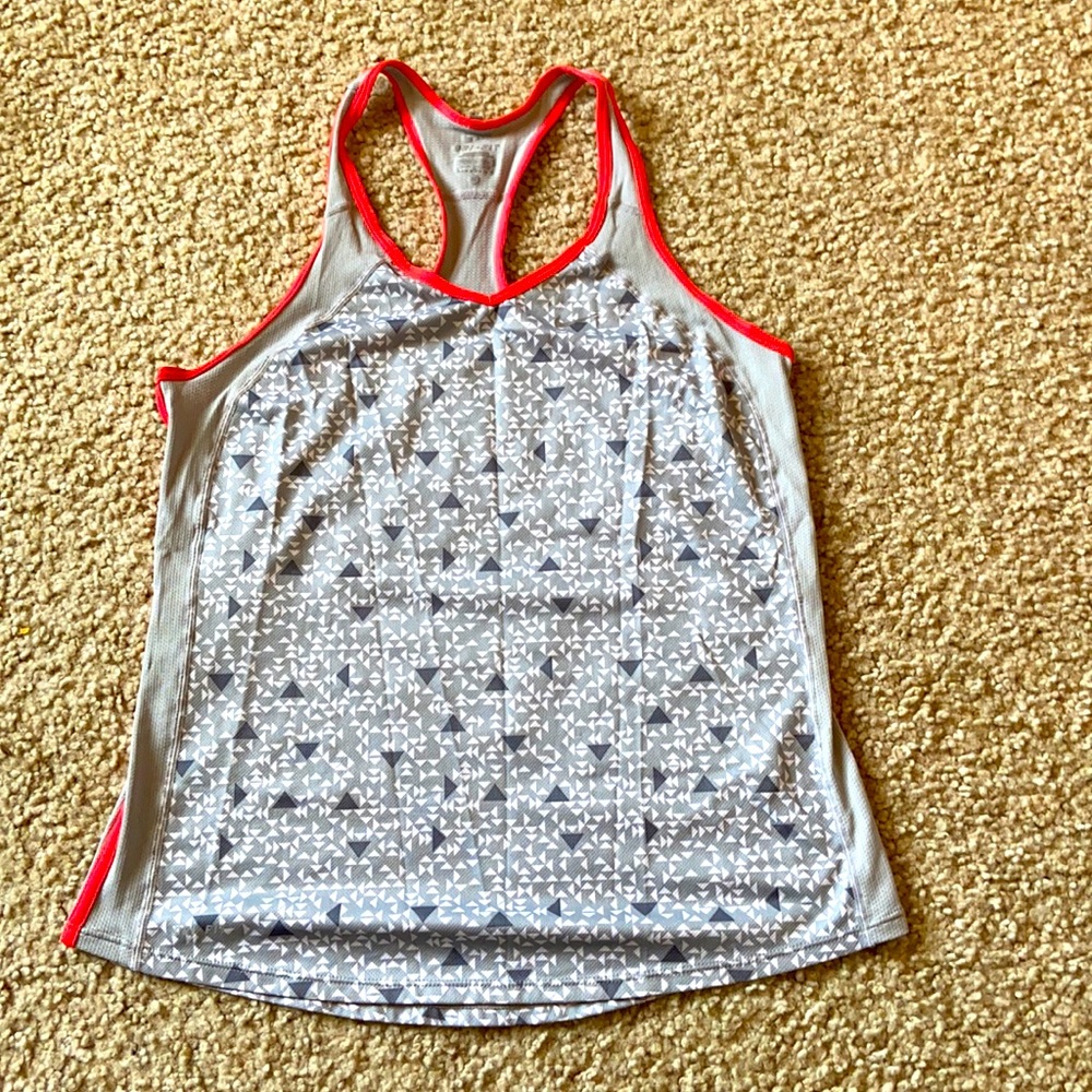 NWOT Nike Women’s Racer Back Tank Top - Medium